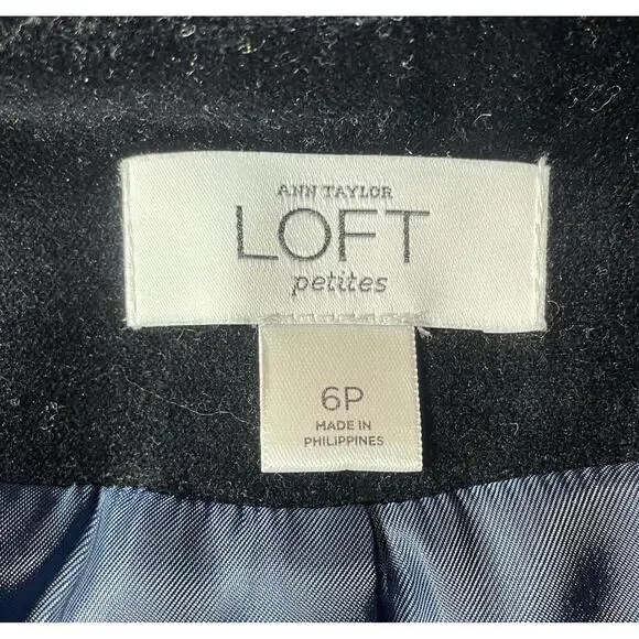 LOFT Petite Women’s Black Velvet, Three Button Blazer, Size 6P - Picture 4 of 5